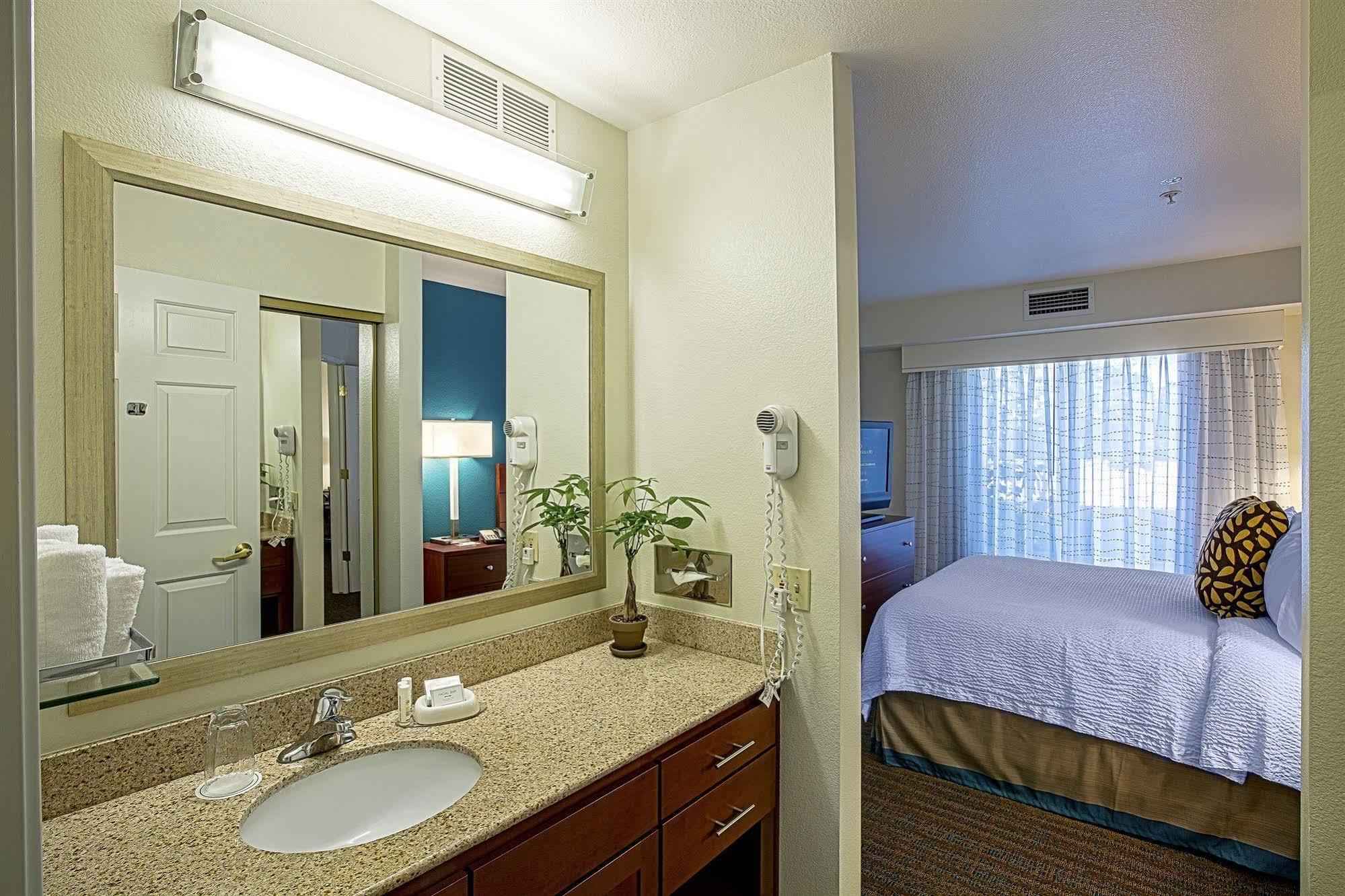 Residence Inn By Marriott Stockton Exterior photo